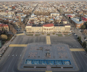 Ազատ տնտեսական գոտի, փառատոների մայրաքաղաք, «խելացի քաղաք». ի՞նչ են խոստանում Գյումրու համայնքապետի թեկնածուները
