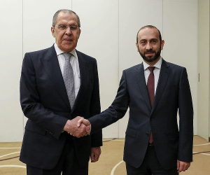 Телефонный разговор министров иностранных дел Армении и России