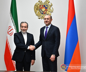 ԱԽ քարտուղար Արմեն Գրիգորյանն ընդունել է Իրանի ԱԳ նախարարին