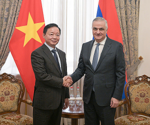 Փոխվարչապետ Մհեր Գրիգորյանը հանդիպում է ունեցել Վիետնամի փոխվարչապետի հետ
