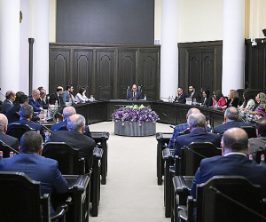 Բժշկական կենտրոնների հետ քննարկվել է էլեկտրոնային դեղատոմսերին անցնելու գործընթացը