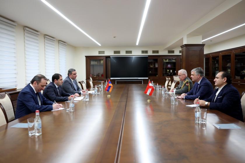 Սուրեն Պապիկյանն ընդունել է Հայաստանում Ավստրիայի արտակարգ և լիազոր դեսպան Ռոբերտ Գերշներին