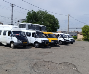 Արմավիր-Երևան երթուղին ժամանակավոր սպասարկում է Նորագյուղցի Բոգոյի ընկերությունը՝ հնամաշ ու անսարք գազելներով