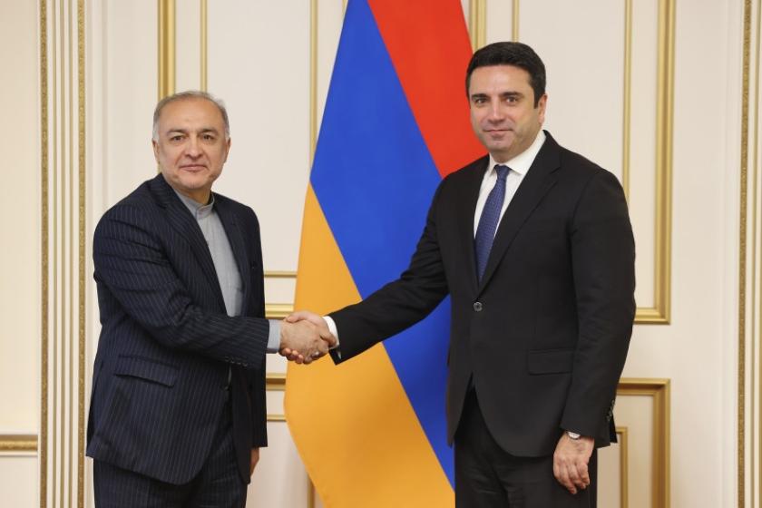 Ալեն Սիմոնյանը հանդիպել է Իրանի դեսպանին