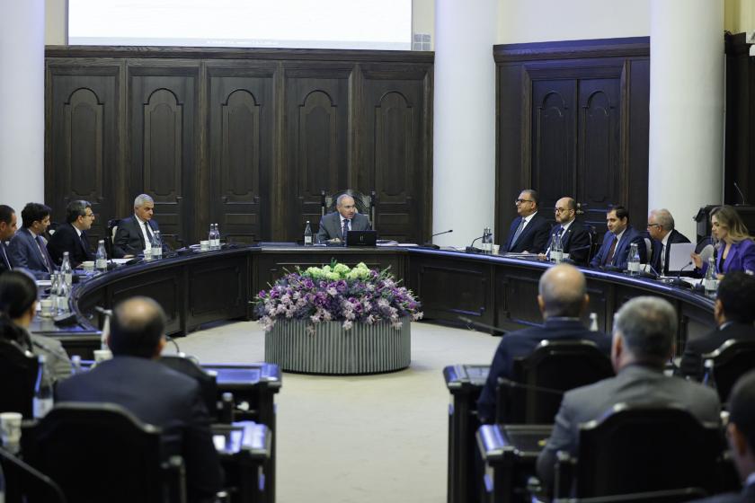 Կառավարության նիստը՝ ուղիղ հեռարձակմամբ