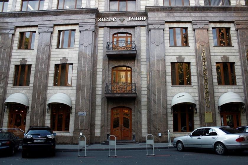 Police Raid Yerevan Corporate Headquarters of Arrested Pro-Church Businessman