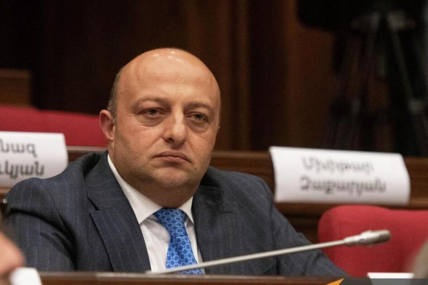 Դատախազն ԱԺ է ներկայացրել պատգամավոր Արթուր Սարգսյանի նկատմամբ քրեական հետապնդում հարուցելուն համաձայնություն տալու մասին միջնորդագիրը