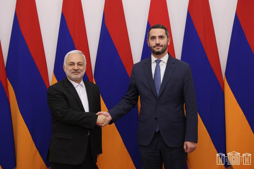 Ռուբեն Ռուբինյանն ընդունել է ԻԻՀ արտաքին գործերի նախարարի տեղակալ Վահիդ Ջալալզադեին