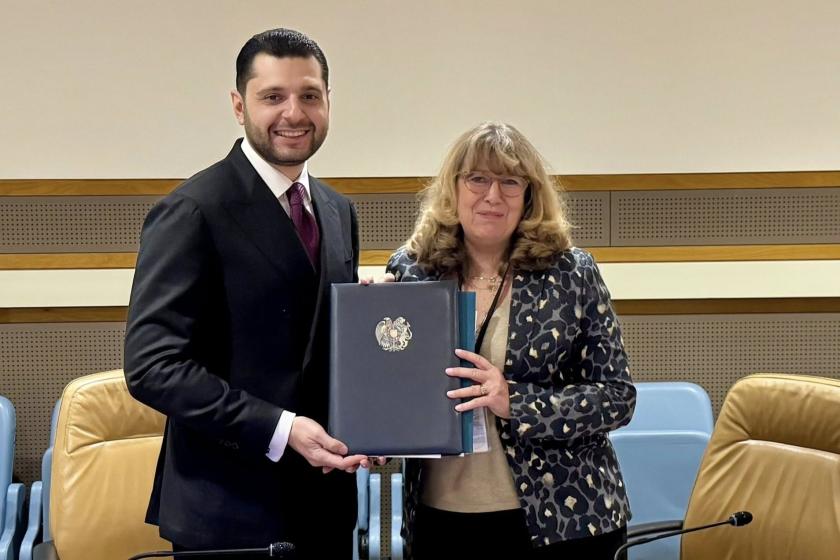 Համբարձում Մաթևոսյանը և Կենսաբազմազանության մասին կոնվենցիայի գործադիր քարտուղարը ստորագրել են «COP17-ը հյուրընկալելու մասին» համաձայնագիրը