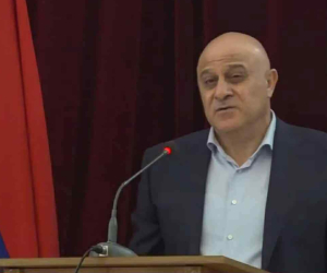 Փարաքար համայնքը նոր ղեկավար ունի. ՔՊ-ն բոյկոտեց ավագանու նիստը