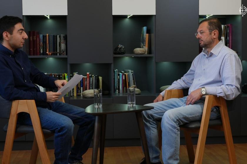 «Բանակը պետք է զերծ պահել մանիպուլյացիաներից». Գեղամ Մանուկյան