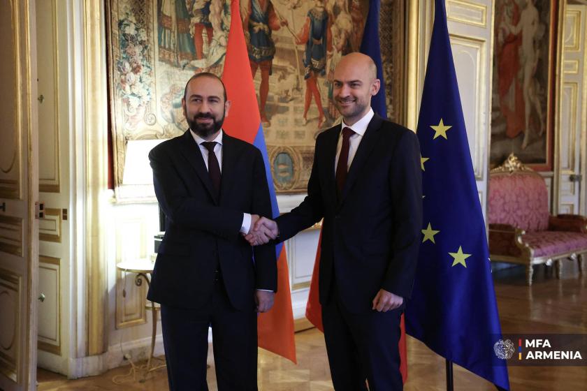 Armenian, French Foreign Ministers Meet in Paris