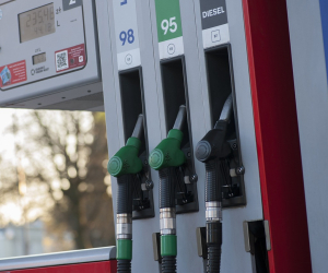 Բենզինի շուկայի խոշոր խաղացողները. որքան վառելիք է մտնում Հայաստան և որտեղից