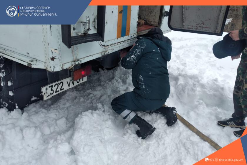 Փրկարարներն արգելափակումից դուրս են բերել 101 տրանսպորտային միջոց