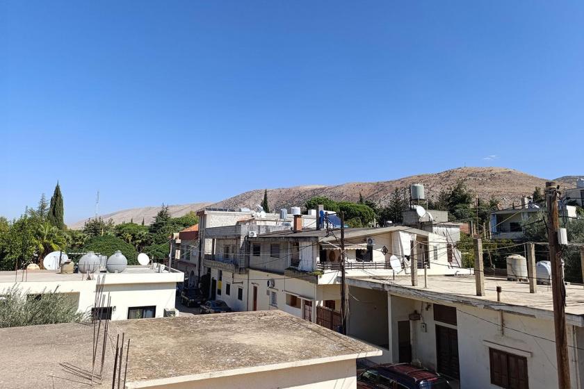 Lebanon: 100 Arab Families Seek Shelter from War in Anjar