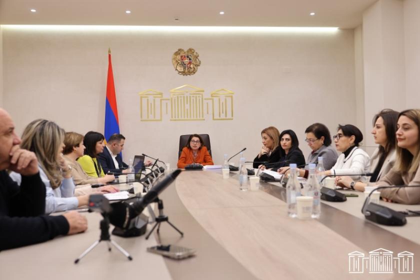 Քննարկվել են Առողջության համընդհանուր ապահովագրության հետ կապված հարցեր