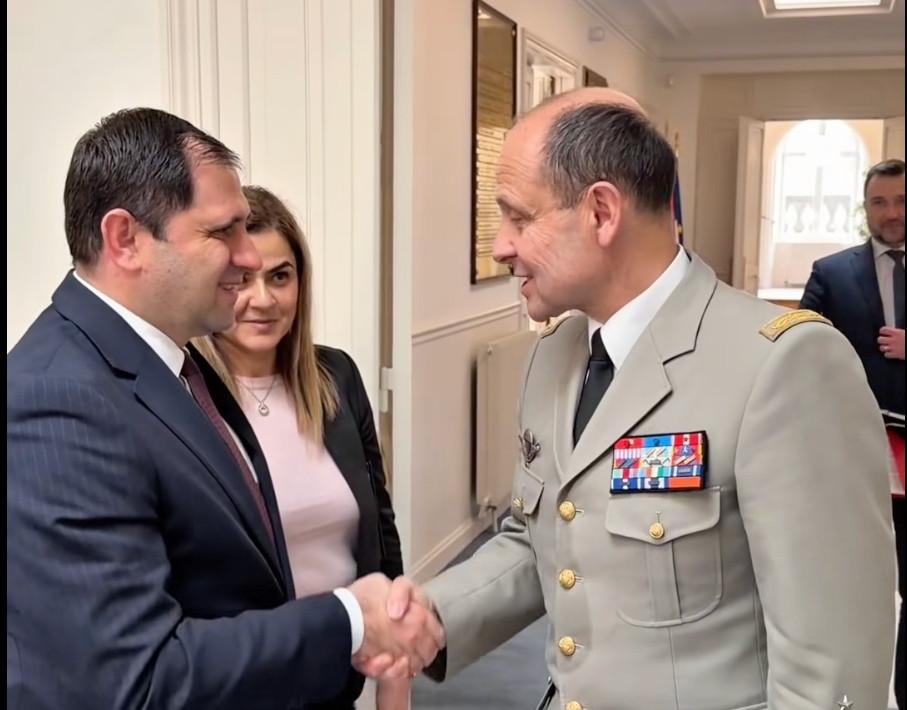 Սուրեն Պապիկյանը պաշտոնական այցով Ֆրանսիայում է