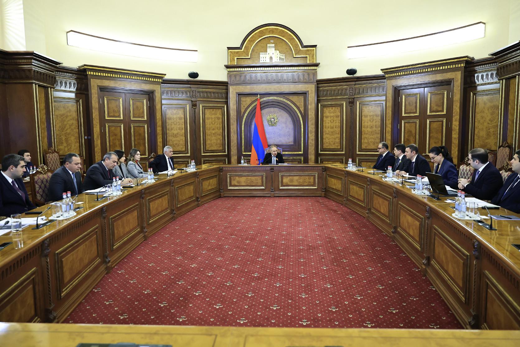 Փաշինյանի գլխավորությամբ քննարկվել են հարկային քաղաքականության բարեփոխումներին ուղղված հարցեր