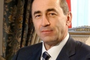 Роберт Кочарян не может уйти, считает Никол Пашинян