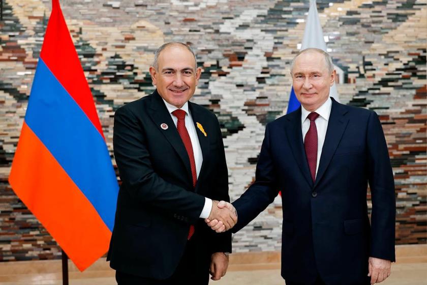 Pashinyan Accepts Putin’s Invitation for Moscow Meeting