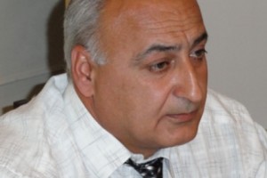 Բենիամինի գյուղապետն իր նախորդին մեղադրում է յուրացման մեջ