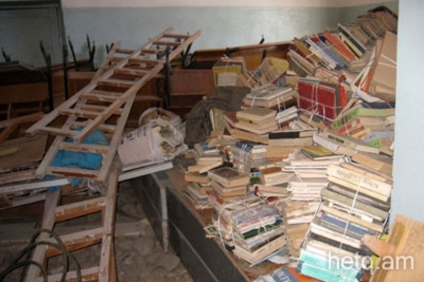 Правительство не волнует потеря 75 тысяч книг?
