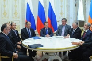 Эдвард Налбандян пропиарил президента Азербайджана?