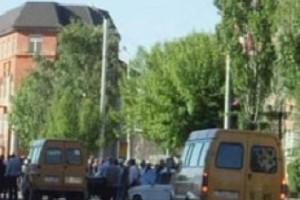 «Հրապարակ». Կարեն Կարապետյանի ուժը չի՞ պատում գեներալի վրա