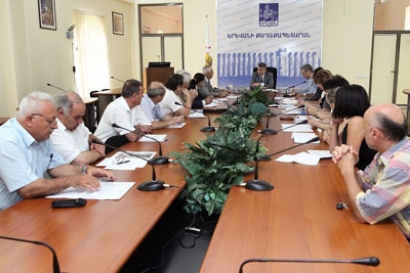 Գրադարանները, թանգարանները, երաժշտական դպրոցներն ու թատրոնները պետք է 
ունենան զարգացման հստակ ծրագրեր