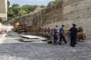 Նոր Նորքում ավտոկռունկը շրջվել է. երկու հոգի մահացել է