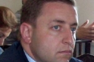 Кто на самом деле критикует армию