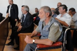 «Դատավորը չի հավատա, որ մարդը կըրնար թեկուզ կանտուզիա ստացած ամսովըմ մնար 
խրամատի մեջ»