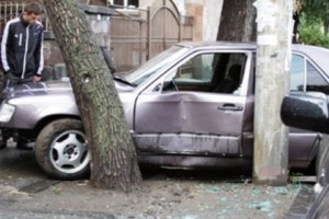 Ավտովթար Արշակունյաց պողոտայում