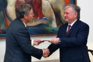 Новоназначенный посол США встретился с главой МИД Армении