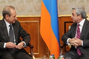 Նախագահն ընդունել է Փարիզի քաղաքապետին