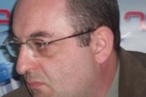 “После выборов 2008 г. партия “Оринац еркир” перестала существовать”