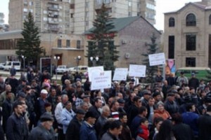 Բողոքի ակցիա և երթ` ընդդեմ Հրազդանի երկաթի հանքի շահագործման