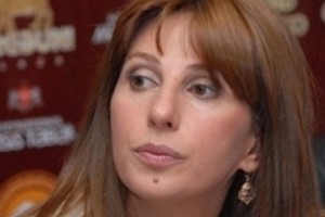 Զ. Փոստանջյան. «Ինչպես կարելի է պետության տնտեսությունը կառուցել հանքերի 
գիշատչական շահագործման վրա»