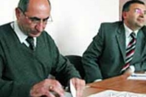 Դատաքննությունը ձգձգվում է