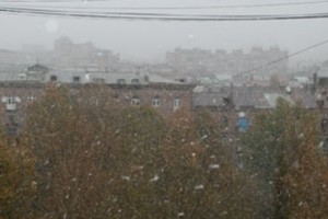 Երևանում ձյուն է գալիս