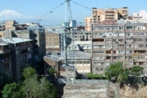 Инициатива “Мы – хозяева этого города” предлагает Тарону Маргаряну предпринять 
конкретные шаги