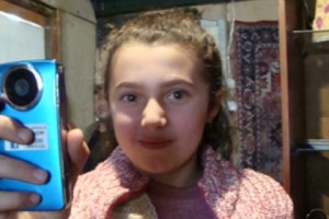 «Եթե բոլորը բուժվեն, բժիշկ չդառնամ, նկարչուհի կդառնամ»,- Լիլիթ (տեսանյութ)