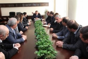 Քաղաքապետը ներկայացրել է Շենգավիթի նոր ղեկավարին