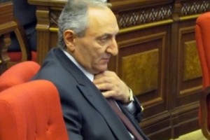 Вардан Бостанджян: “У нас нет традиции ухода правительства в отставку”
