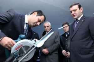 Թիվ 90 դպրոցում բացվել է նորագույն սարքավորումներով հագեցած տեխնոլոգիական 
կաբինետ